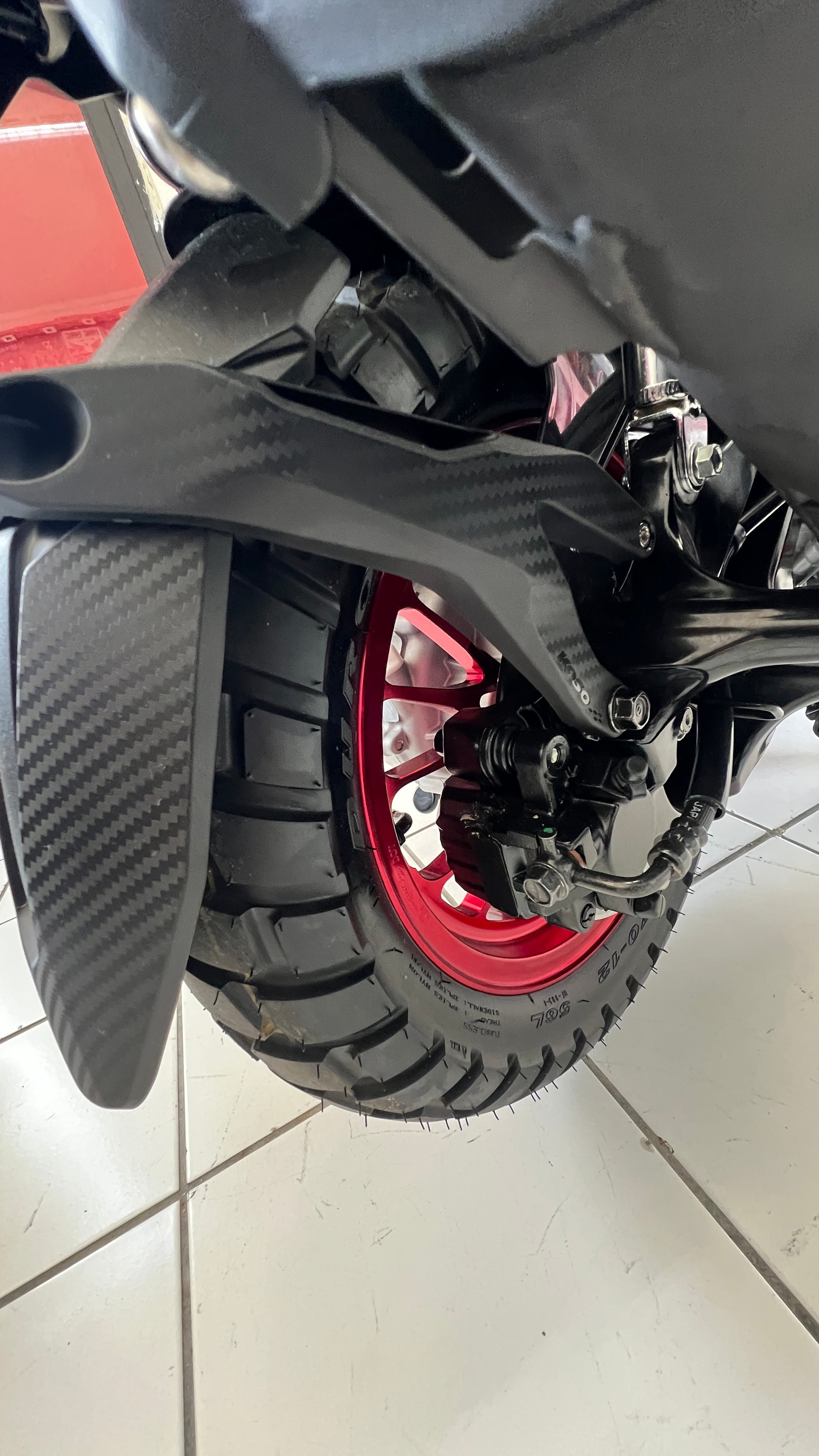 Yamaha Zuma 125  Koso Rear Fender Low.  TANK 200 EFI / MAXUMA/ CARBON ARMOR / SUPERMATCH